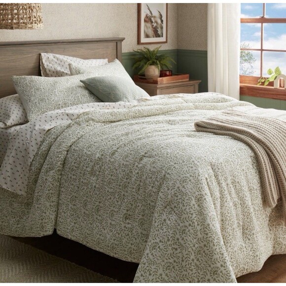 Threshold Cotton Comforter Set Traditional Vine Pattern, Green, Full/Queen NEW - Picture 2 of 7